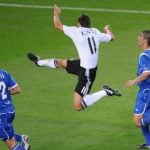 Two goals by Klose keep Germany headed for World Cup