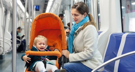 Man leaves baby on U6 metro