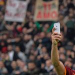 Row erupts over Totti’s ‘inappropriate selfie’