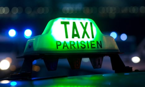 Paris airport taxis now subject to flat rate fee
