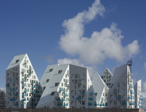 The Isbjerget, known as Iceberg in English, is a residential building located in Aarhus. Photo: Villy Fink Isaksen/ Wikipedia