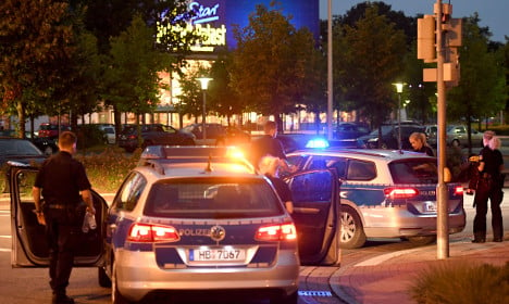 Bremen mall evacuated due to escaped psychiatric patient