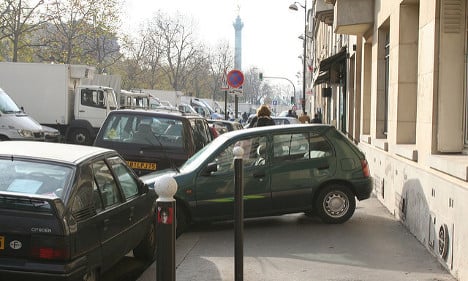 How you know you're in Paris: The nineteen tell-tale signs