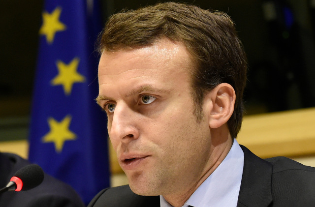 Can Russia really derail Emmanuel Macron?