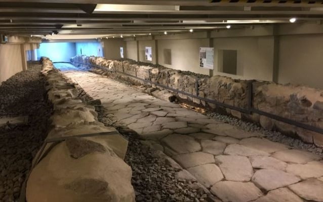 McDonald's opens restaurant-museum over ancient Roman road