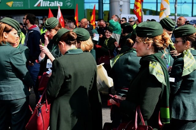 Alitalia employees prepare to vote on rescue deal