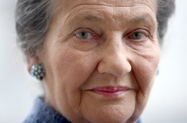 Bury Simone Veil in the Pantheon, French petition demands