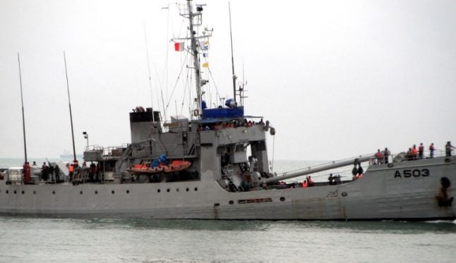 Nigeria vows to free sailors from Swiss pirate attack ship