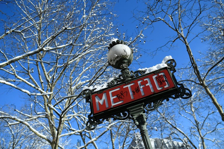 The strange rules of the Paris Metro you probably should know about
