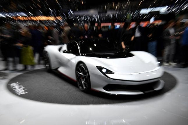 'Bling bling': Geneva Motor Show opens to public