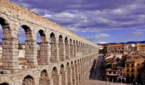 segovia's roman aqueduct