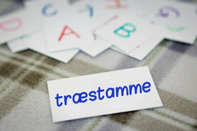 Danish Word of the Day: træstamme
