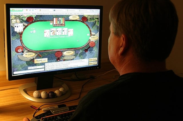 Tough luck: Swiss to block foreign-based gambling sites from July 1st