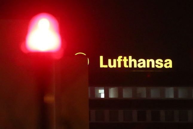 Lufthansa, Austrian airlines cancel all Iran flights