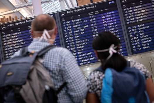 Bavaria plans free airport corona tests to halt virus at border