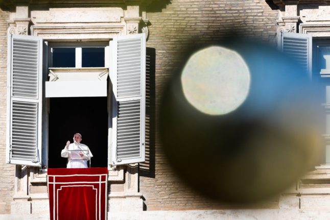 Pope to hold Christmas ‘midnight’ mass at 7.30pm due to virus curfew