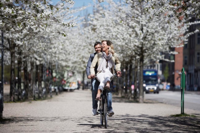 Spring is in the air, could romance be too? A new survey has the answers