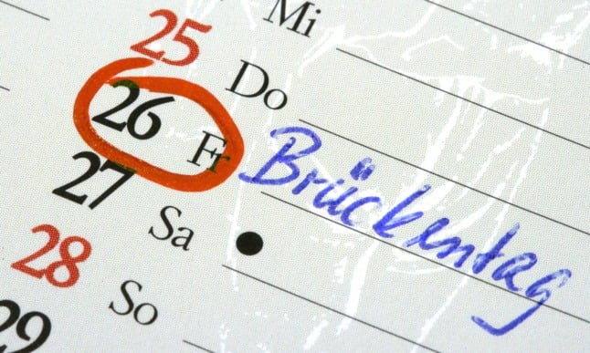 A diary with 'Brückentag' or 'bridge day' noted inside it. You can start to plan how to make the most of your vacation days next year now