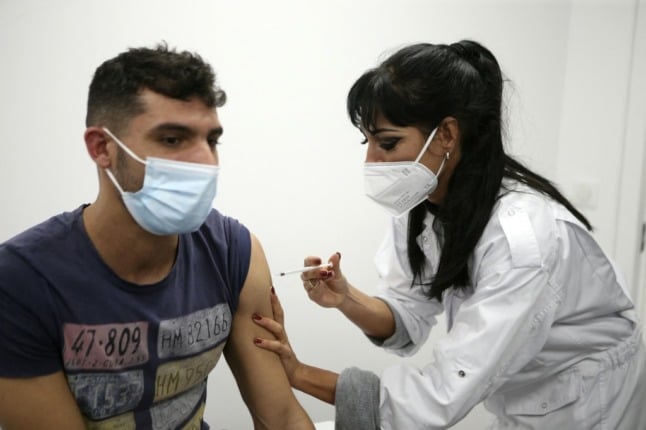 people under 40 can get a Covid-19 booster in Spain. Photo: Pascal POCHARD-CASABIANCA/AFP