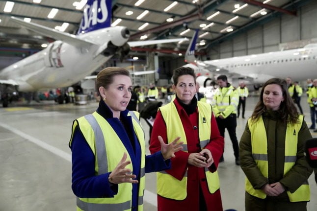 Denmark is obliged to switch to zero emissions flights, politicians say